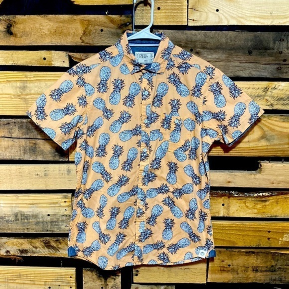 Free Planet Men’s Pineapple Button Down SS Shirt‎ Small